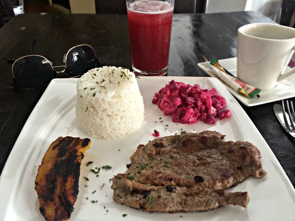 Set lunch menu for 8,000 pesos in Santa Marta, Colombia