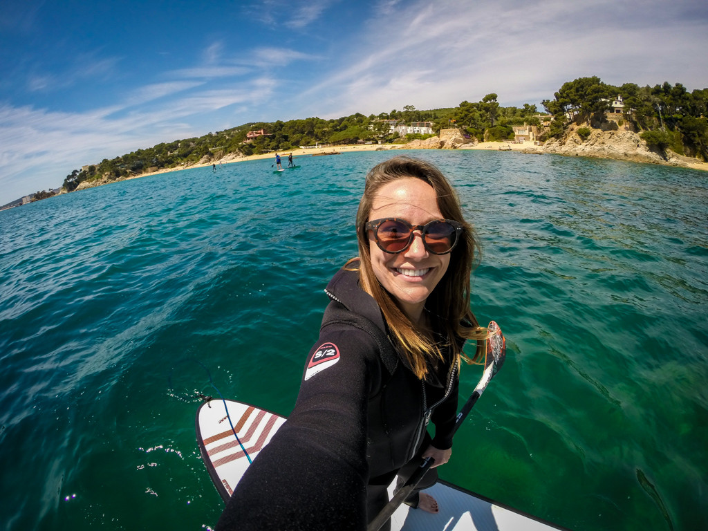 Stand-up paddling with Camping Internacional de Calonge