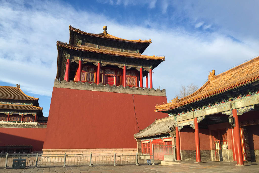 5 useful travel tips for anyone planning a trip to Beijing, China.